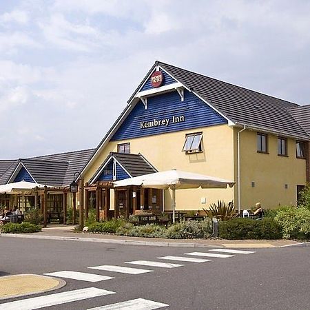 Premier Inn Swindon Central Exteriör bild